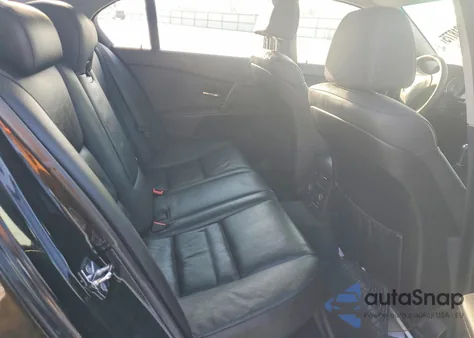 2007 BMW 530 Xi z USA, uszkodzony, nr VIN WBANF735X7CU28670